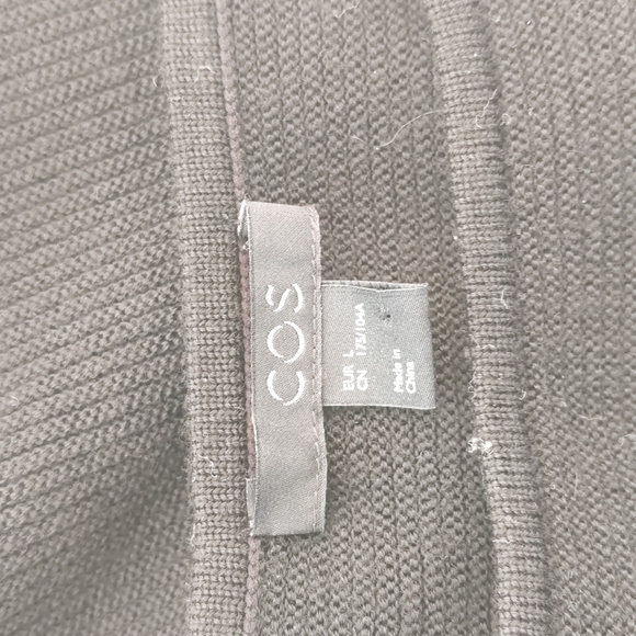 Cos Women's Top Size Large Black Short Dolman Sleeves Round Neck 100% Wool Tunic - Picture 13 of 14